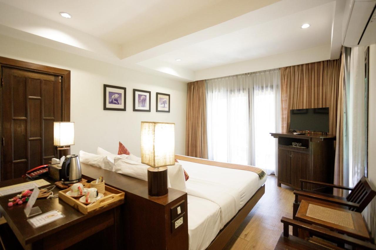 Lanna Dusita Riverside Boutique Resort Chiang Mai Eksteriør bilde
